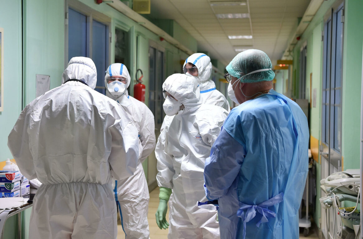 Coronavirus. In Abruzzo 351 nuovi positivi e 15 decessi