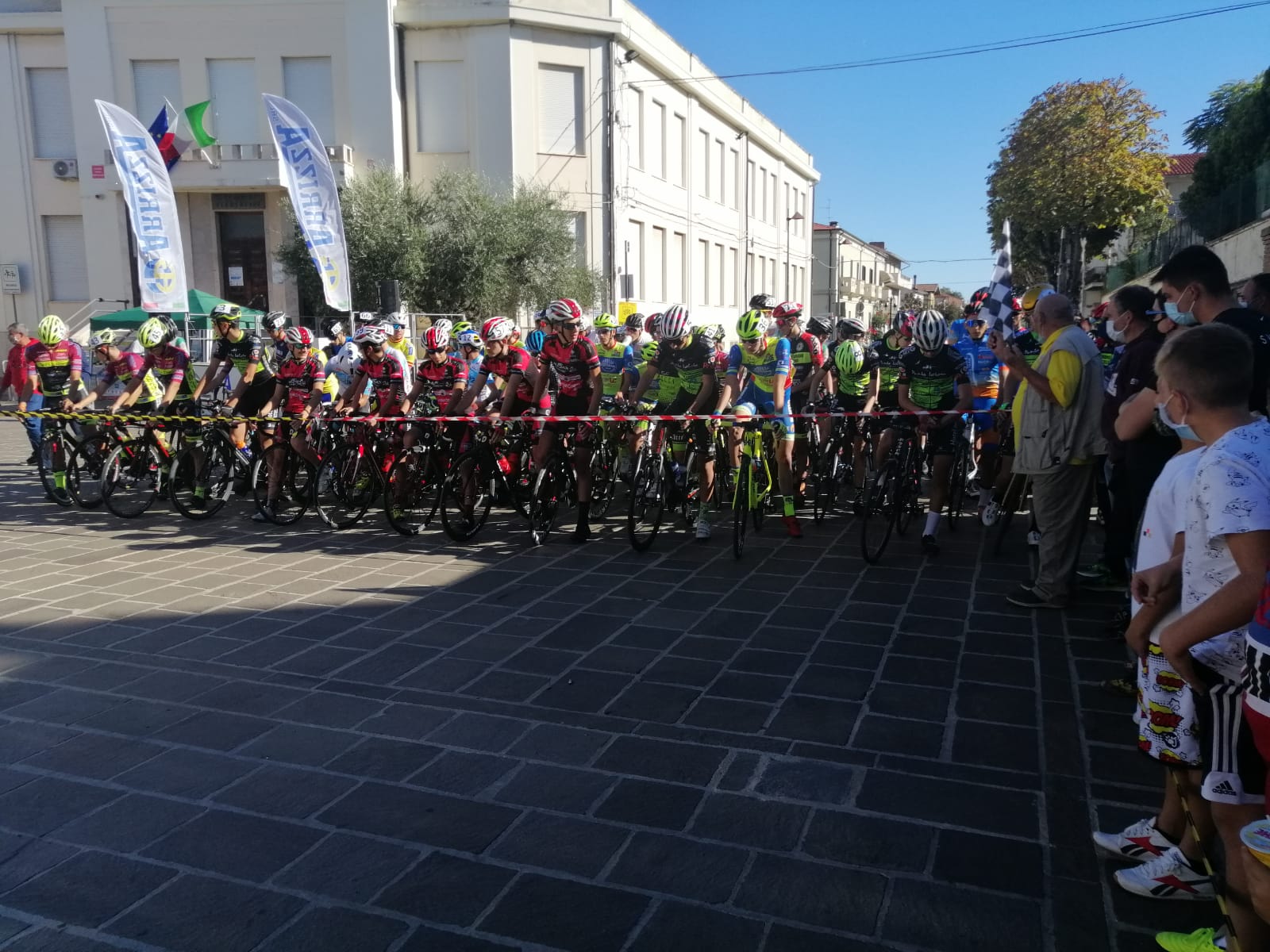 Ciclismo. A Fossacesia nel gran premio 'Alessandro Fantini' trionfa Amati 