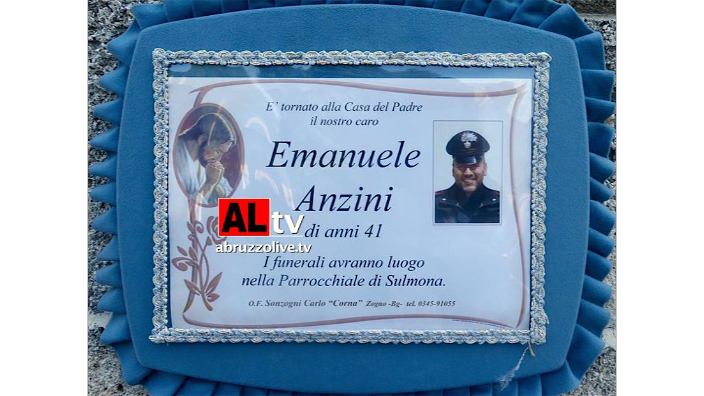 Carabiniere di Sulmona ucciso durante posto di blocco. 'Ciao pa', ti hanno strappato a me'