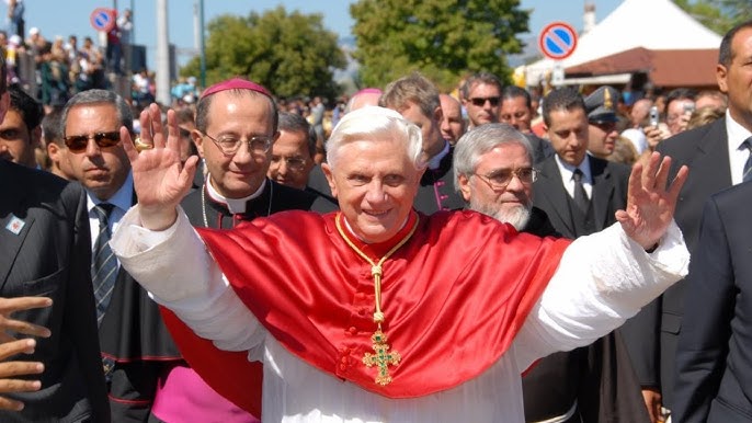 Papa Ratzinger e la sua prima volta in Abruzzo: fu a Manoppello