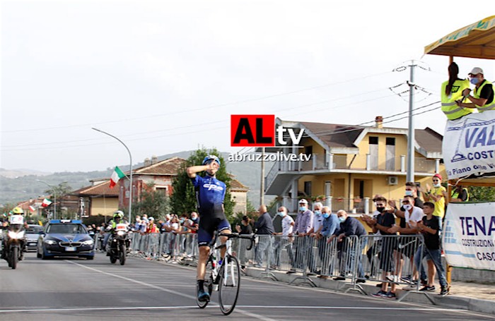 Casoli. Il ciclista Luca Russo vince il Trofeo San Francesco
