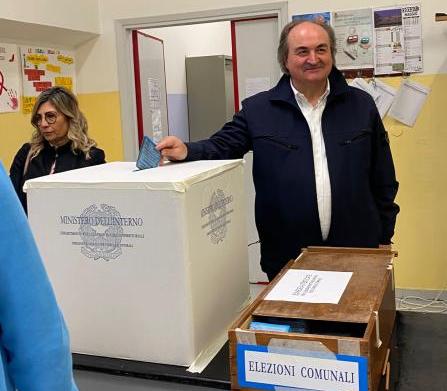 Elezioni comunali 2023. Controguerra rielegge sindaco Carletta 