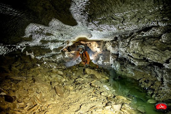 Tre speleologi bloccati in grotta nel versante pescarese della Majella