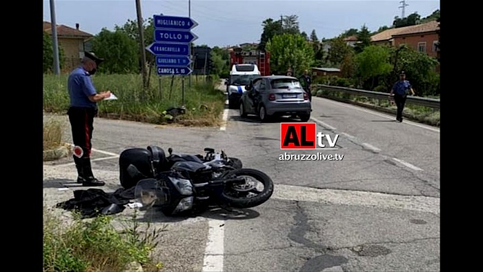 Schianto tra auto e moto a Miglianico: ferito 57enne
