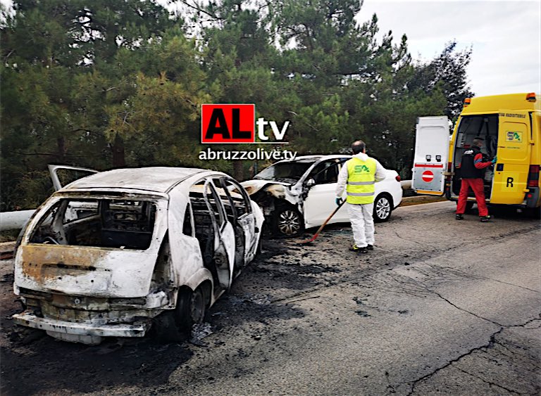 Incidente sulla provinciale Lanciano-San Vito. Auto a fuoco. Cinque i feriti