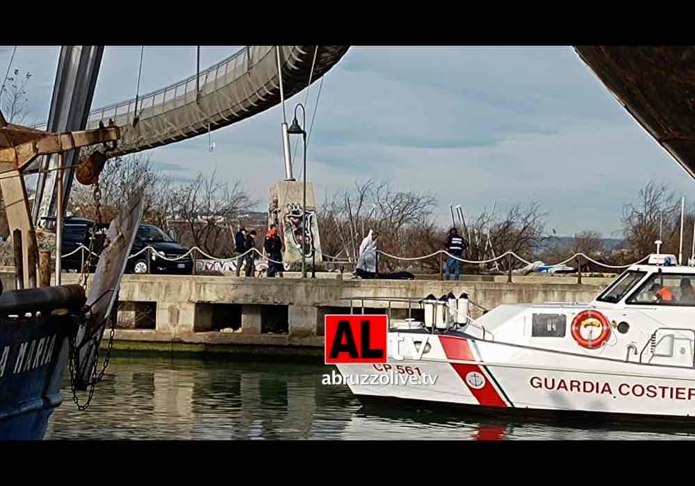 Si lancia dal Ponte del Mare a Pescara: muore un uomo