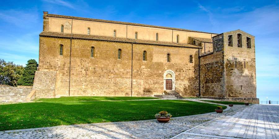 Fossacesia. Videosorveglianza all'abbazia di San Giovanni in Venere. Il 12 e 13 giugno Zarrillo e Fogli
