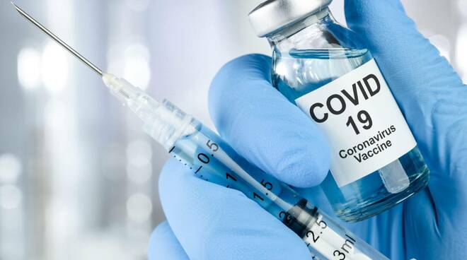 Coronavirus. Il 27 dicembre arrivano, con l'Esercito, i primi 135 vaccini in Abruzzo. Ospedale Teramo punto riferimento